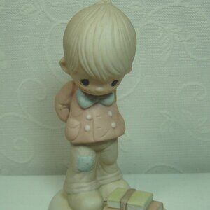 Vintage Jonathan & David figurine-"It's What's Inside that Counts"-1979